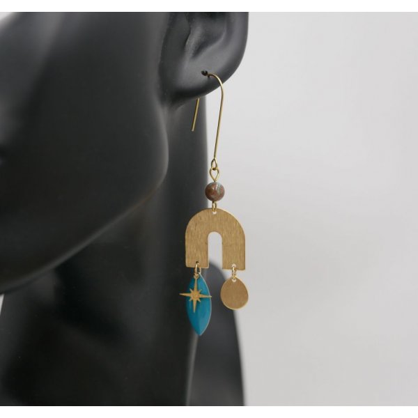 Boucles d'oreilles Pont et pierre en laiton brut et sequin turquoise