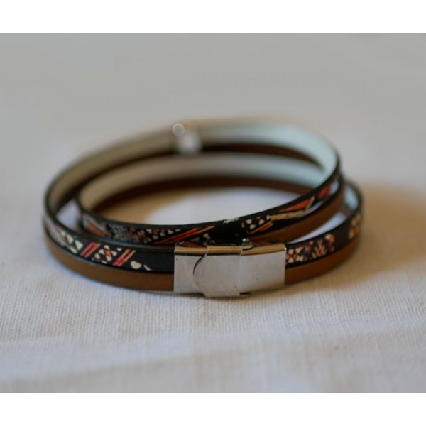 Bracelet cuir double ethnique avec breloque perle