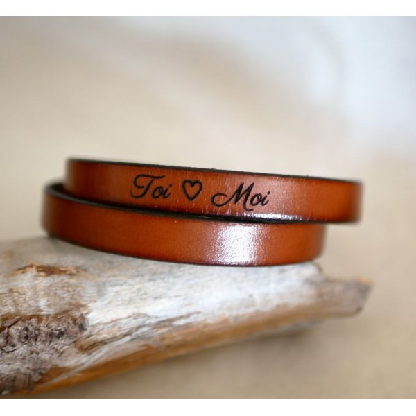 Bracelet cuir double tours homme ou femme personnalisable par gravure
