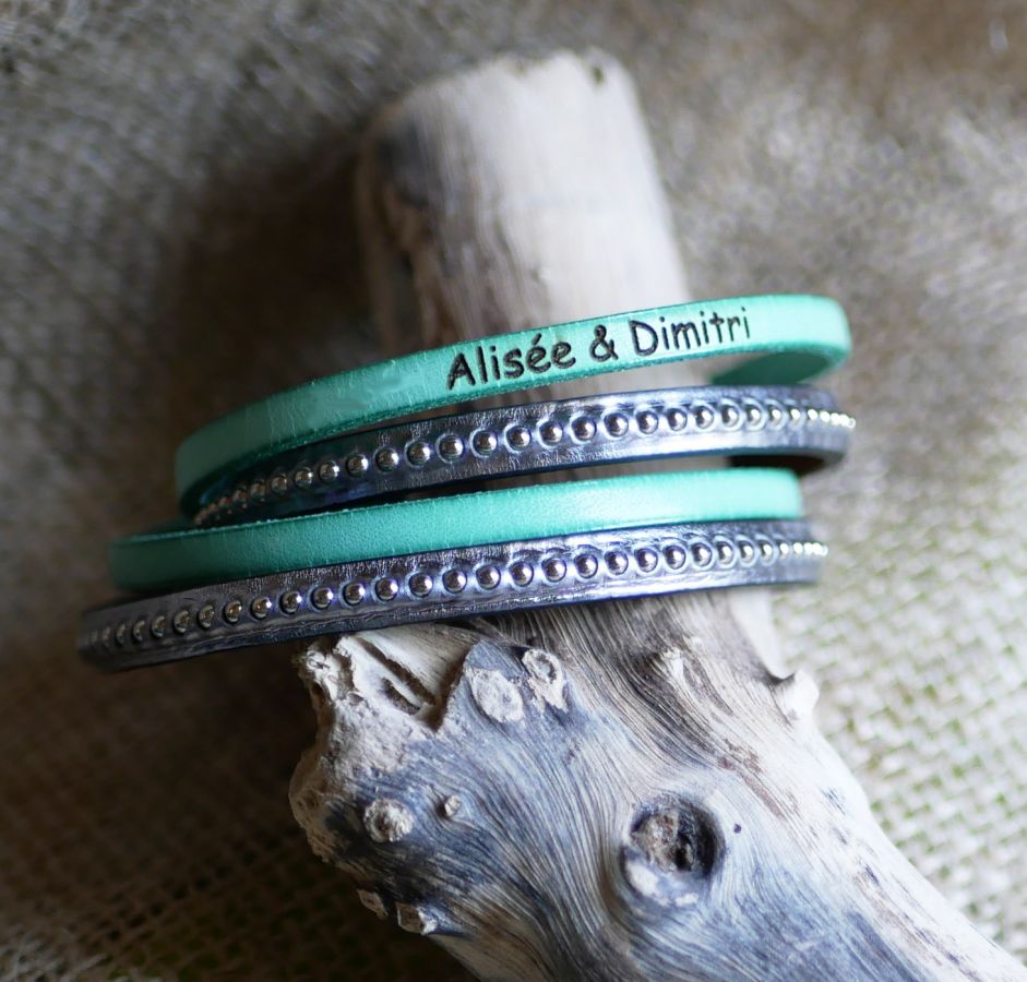 Bracelet cuir double gravé gris métalisé aux billes argentées personnalisable