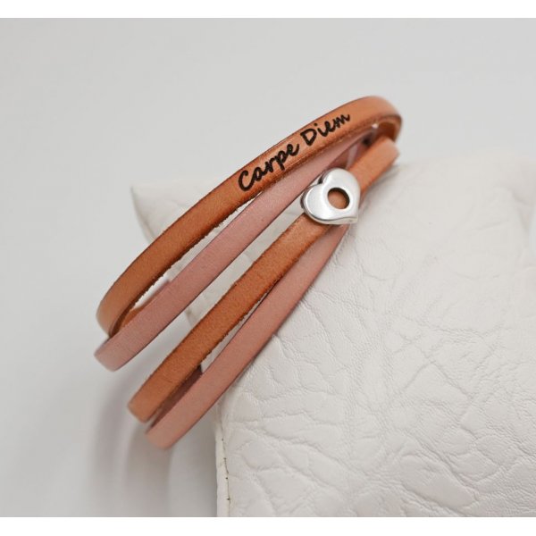 Bracelet cuir en duo de couleurs personnalisable avec coeur 