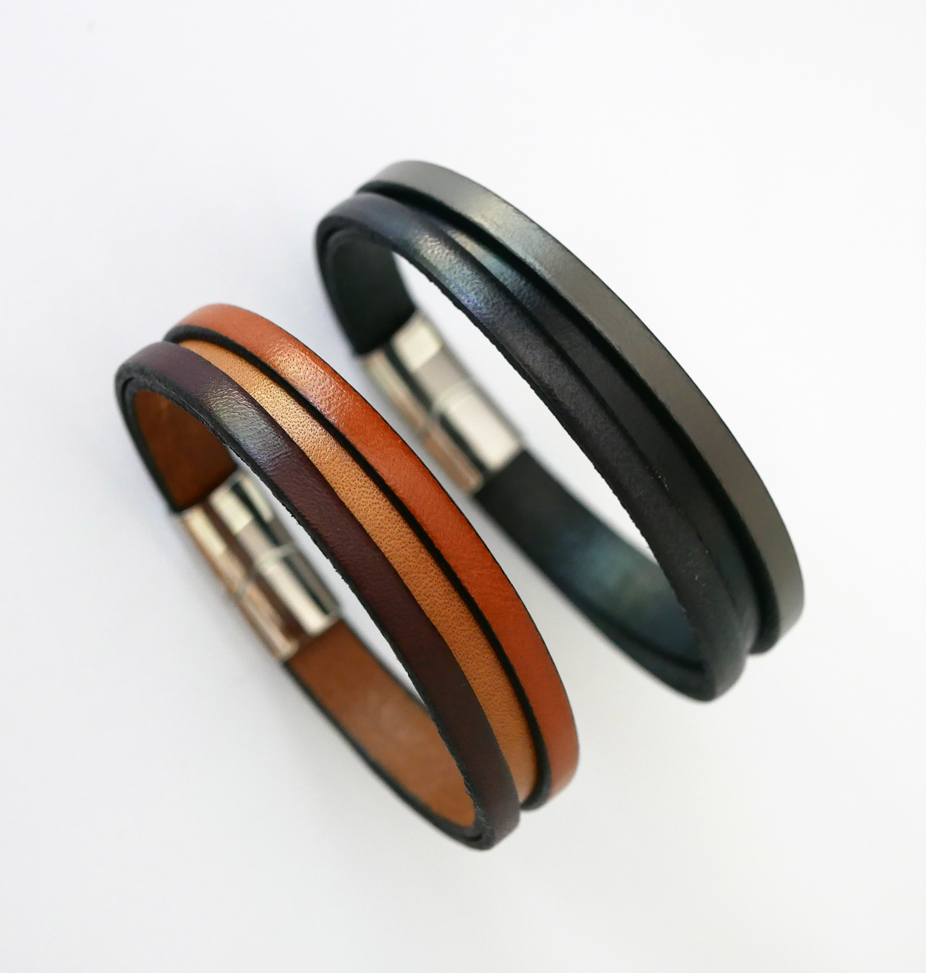 Bracelet cuir homme bicolore avec message gravé caché