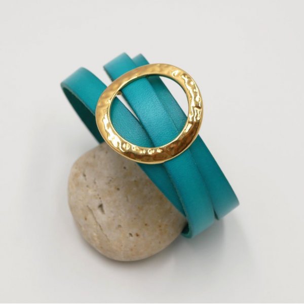 Bracelet cuir large anneau dor&eacute; personnalisable 3 tours de poignet