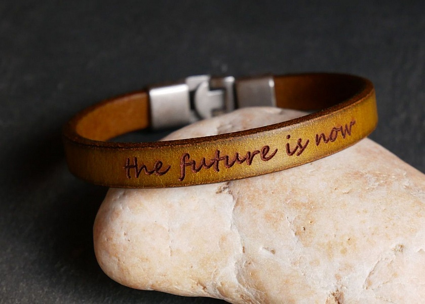 Bracelet cuir moutarde Homme &agrave; message &agrave; personnaliser 