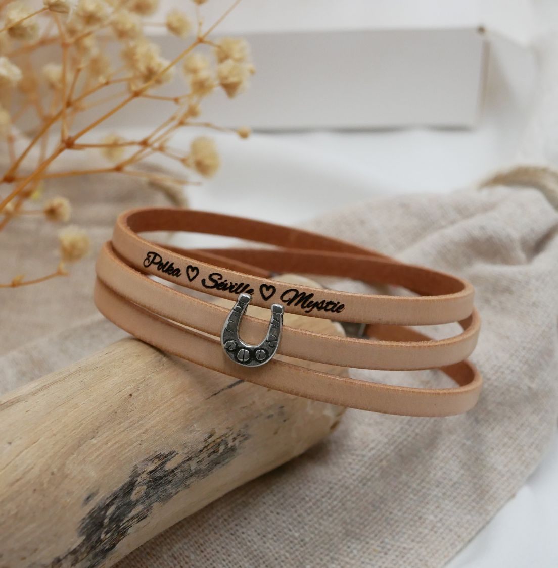 Bracelet cuir multi-tours personnalisable décor étoile ou infini ou coeur 