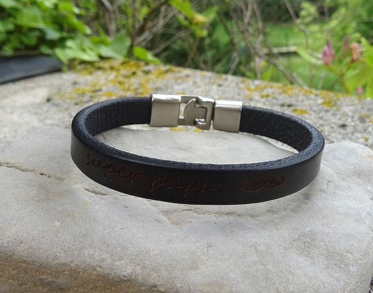 Bracelet cuir Noir Homme &agrave; message &agrave; personnaliser 