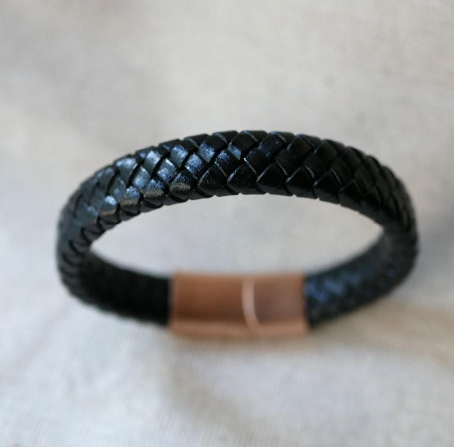 Bracelet cuir noir tressé fermoir acier Rose Gold magnétique