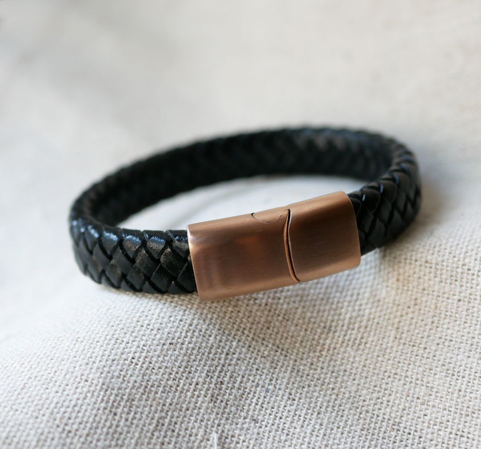 Bracelet cuir noir tressé fermoir acier Rose Gold magnétique