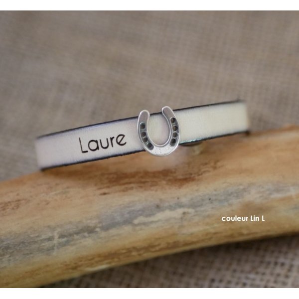 Bracelet cuir personnalisé décoré d'un petit Fer à cheval 