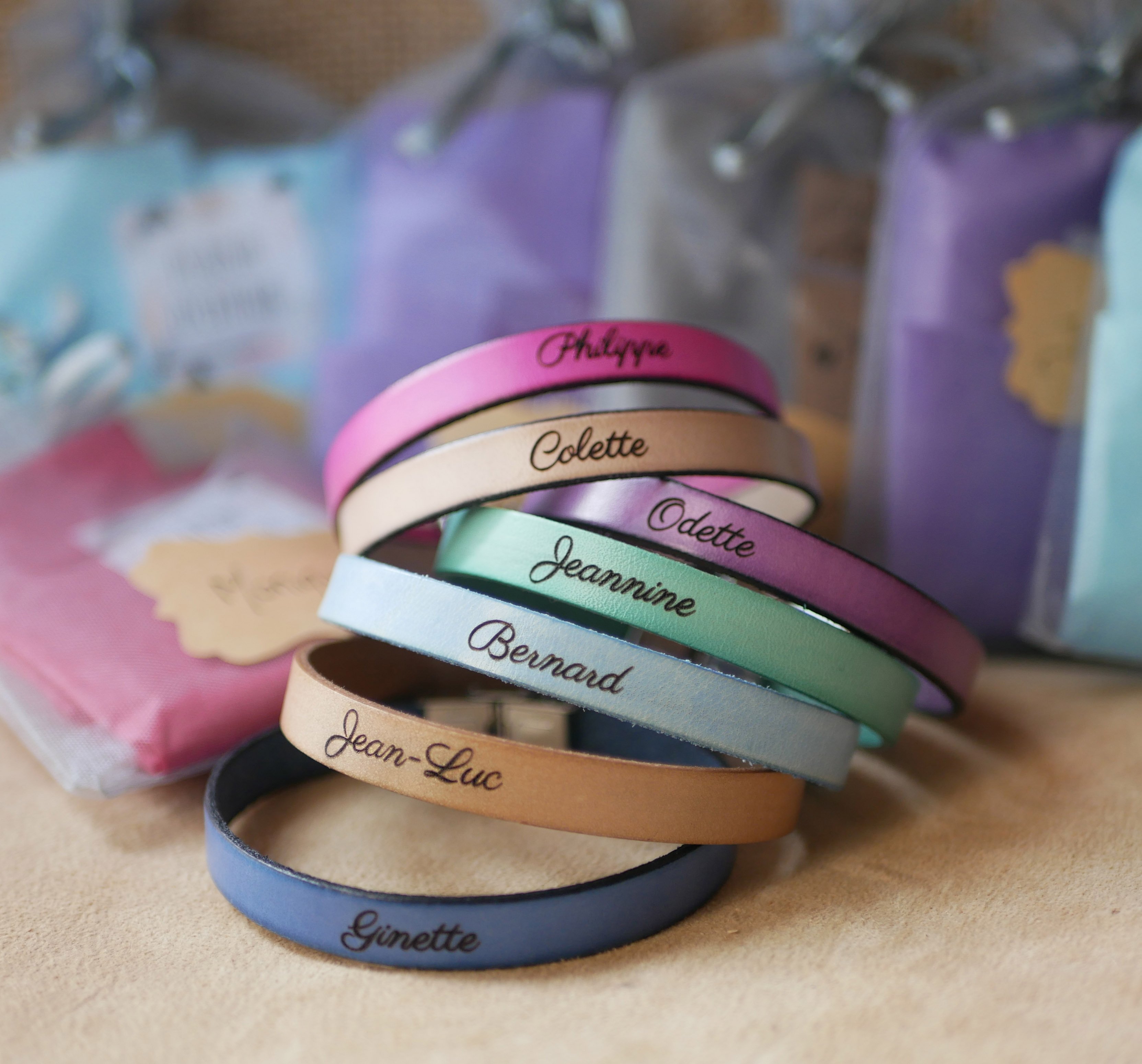 Bracelet cuir personnalisé homme ou femme gravé prénoms ou message