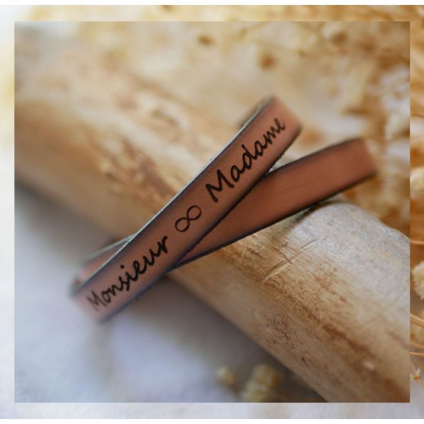 Bracelet cuir double tour à l'élégant fermoir en T argenté personnalisable