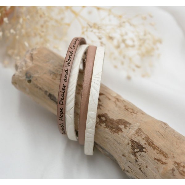 Bracelet double cuir blanc à relief et  couleur au choix à personnaliser par gravure