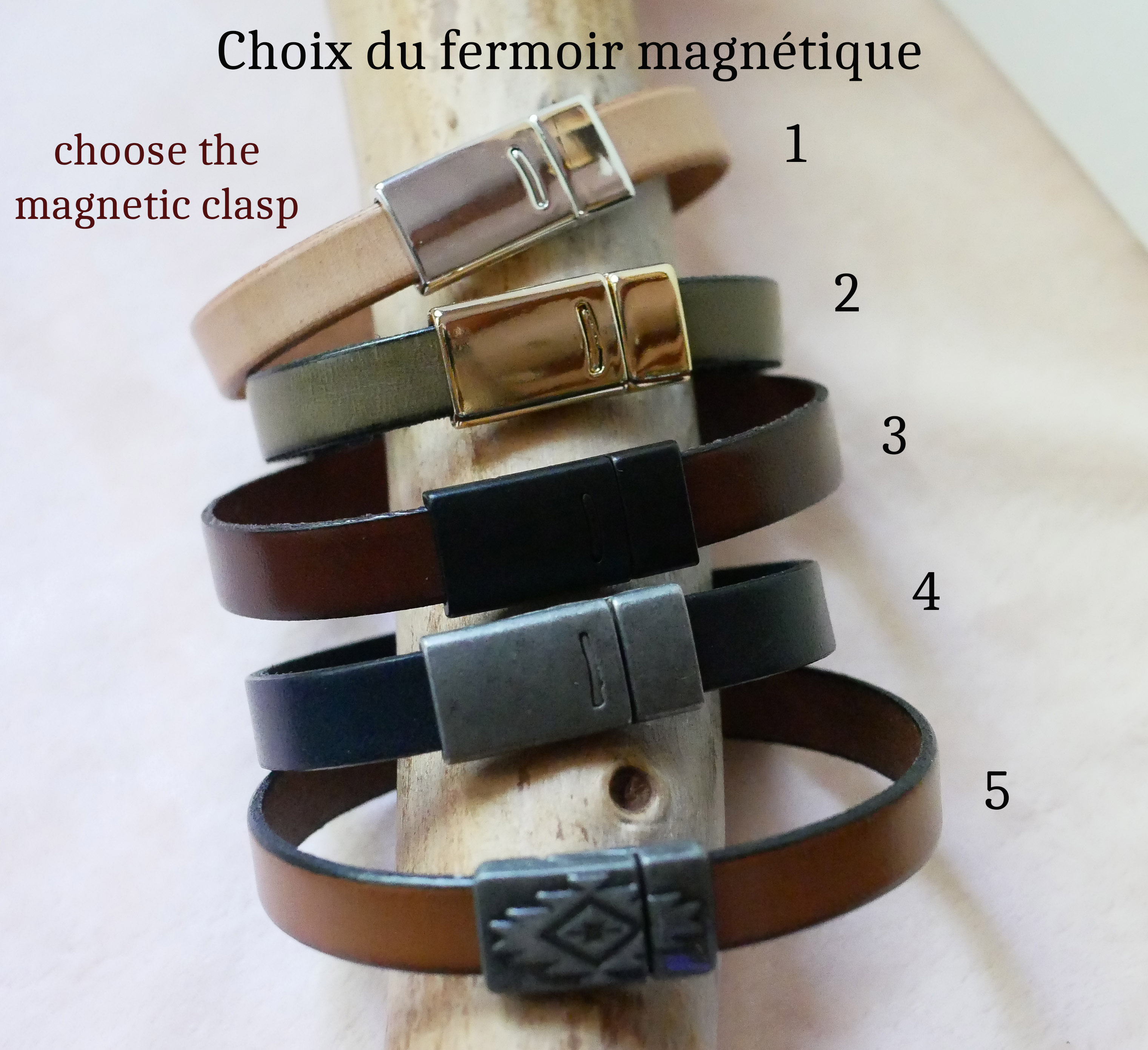 Bracelet double cuir bleu à surpiqûres  au fermoir magnétique