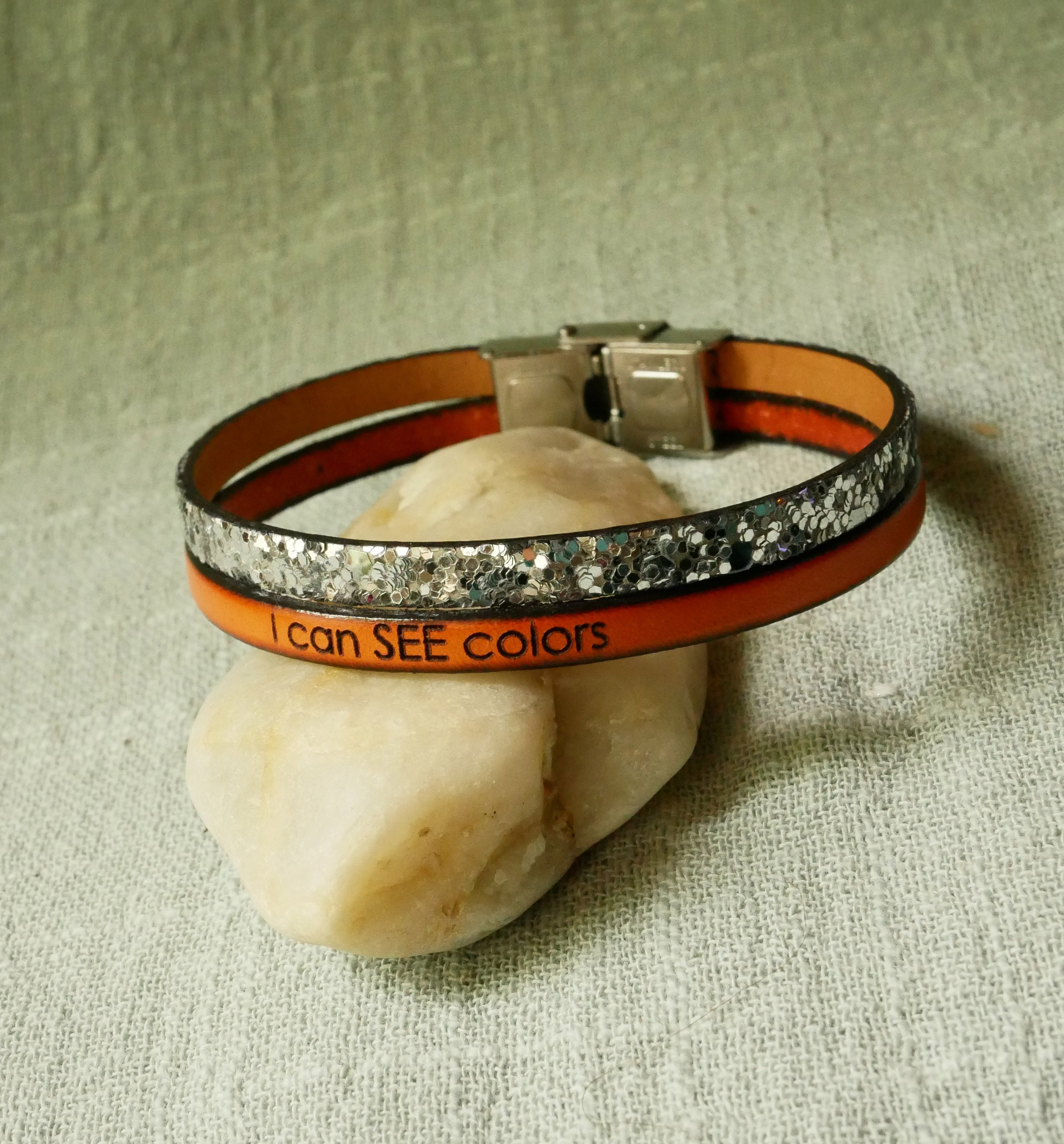 Bracelet duo de cuirs pailletes argentées et couleur au choix