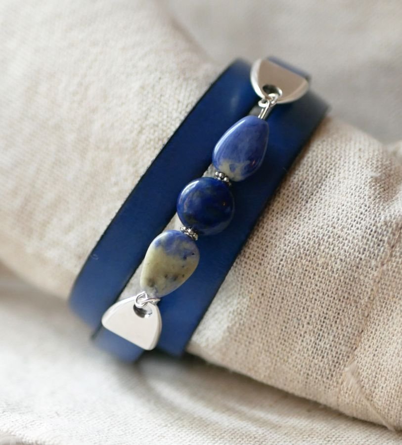 Bracelet femme cuir et perles bleu Lapis Lazuli triple tours à personnaliser 