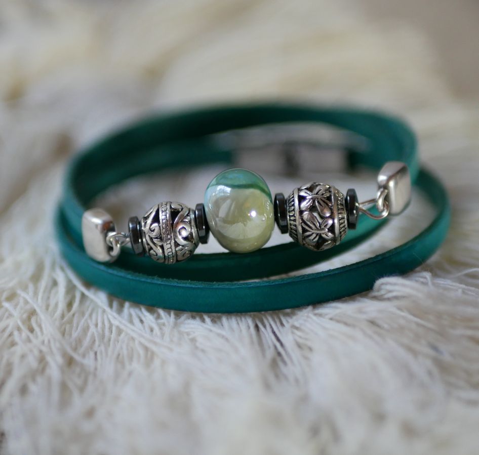 Bracelet femme cuir et perles Vert turquoise triple tours à personnaliser 