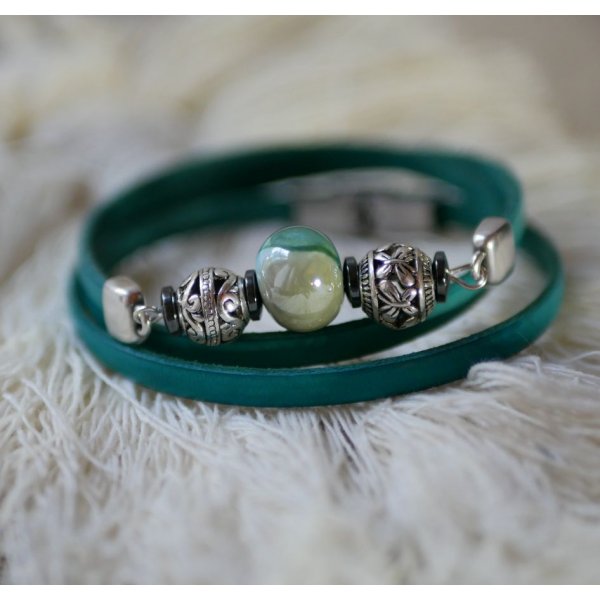 Bracelet femme cuir et perles Vert turquoise triple tours à personnaliser 