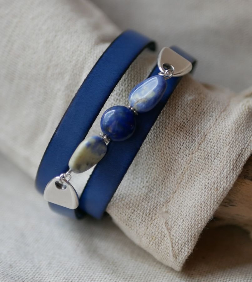 Bracelet femme cuir et perles bleu Lapis Lazuli triple tours à personnaliser 