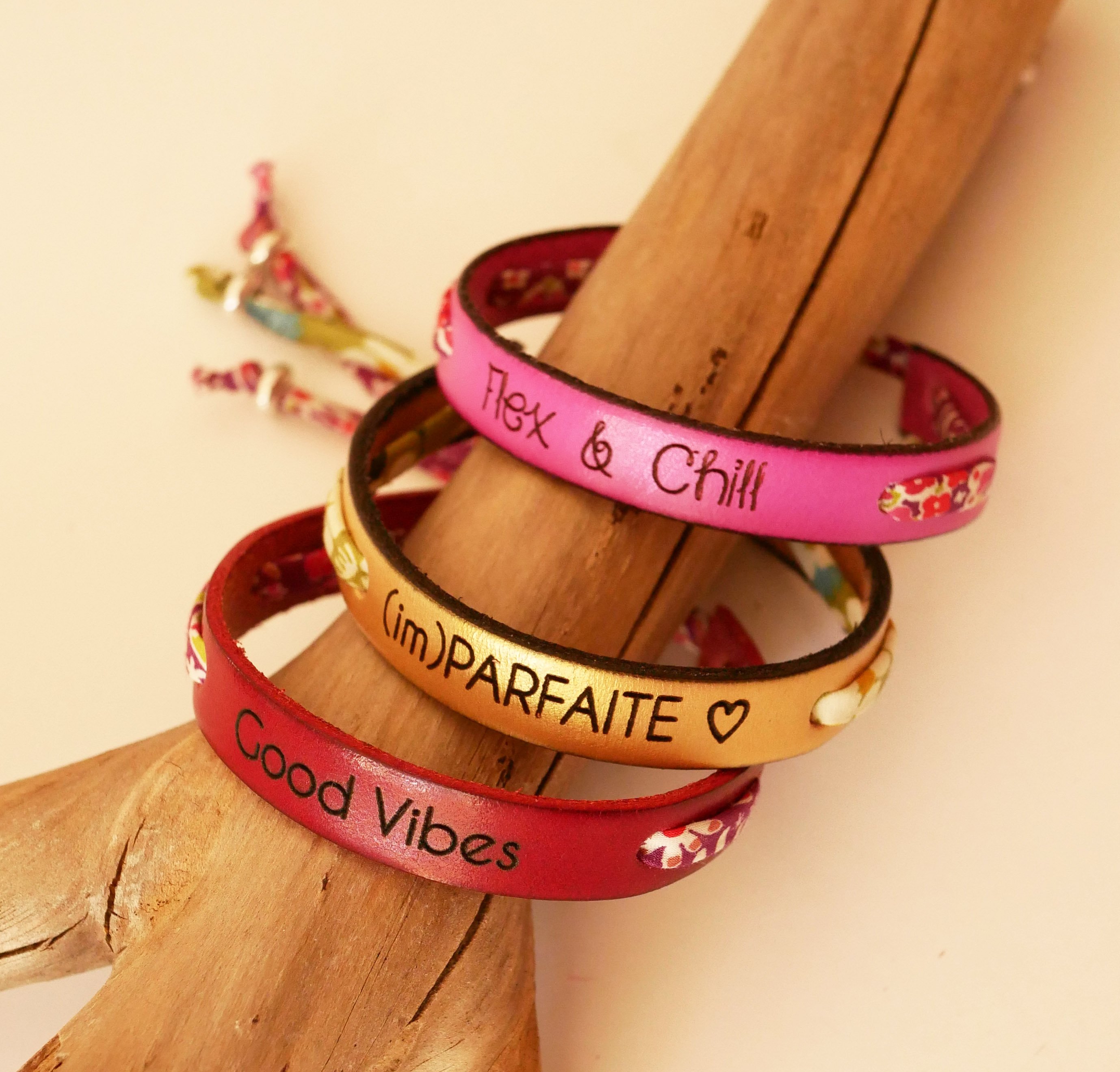 Bracelet Florâme à personnaliser au cordon liberty et cuir au choix à graver