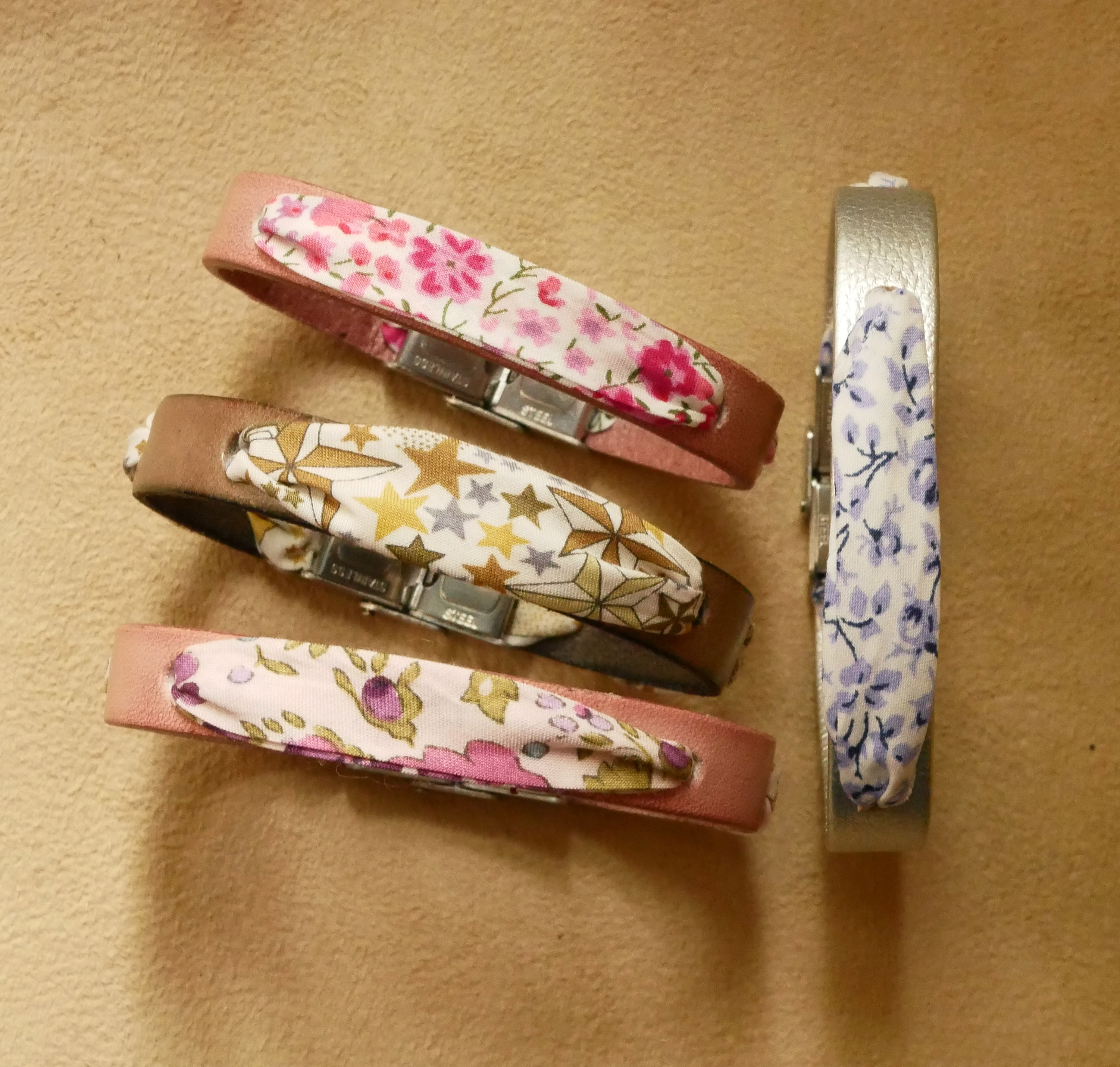 Bracelet Florâme personnalisé au ruban liberty et cuir au choix