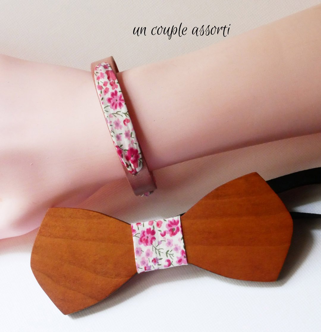 Bracelet Florâme au ruban liberty fleurs rose sur cuir rose vieilli