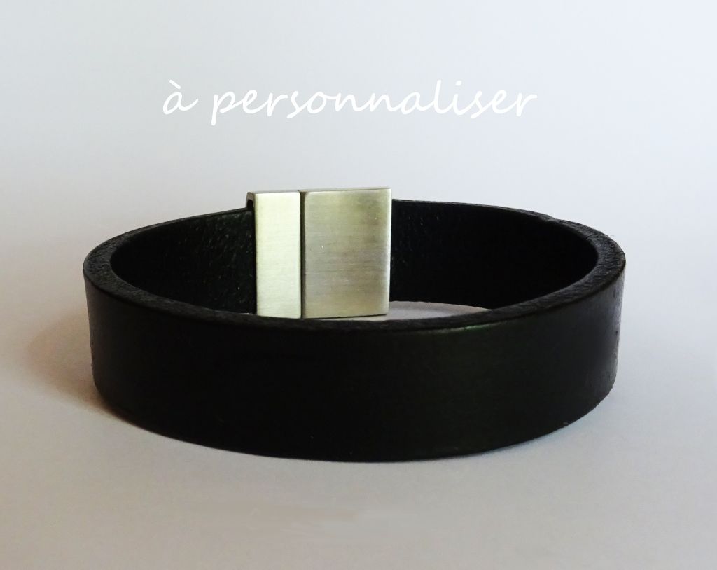 Bracelet Homme en cuir noir magnétique à graver