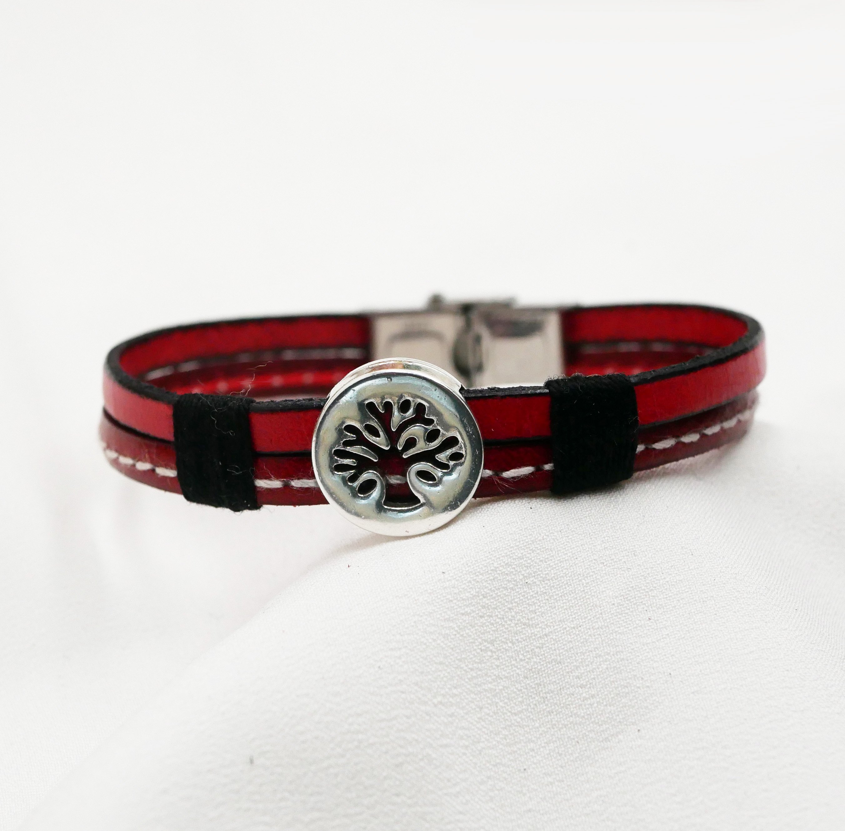 Bracelet homme en duo de cuir rouge surpiqûres Arbre de vie personnalisable 