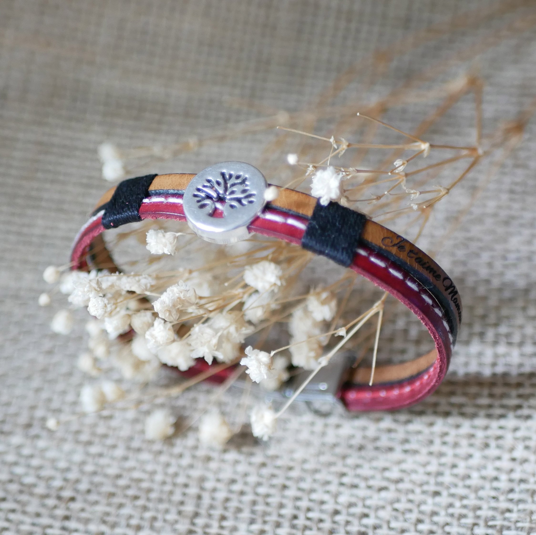 Bracelet homme en duo de cuir rouge surpiqûres Arbre de vie personnalisable 