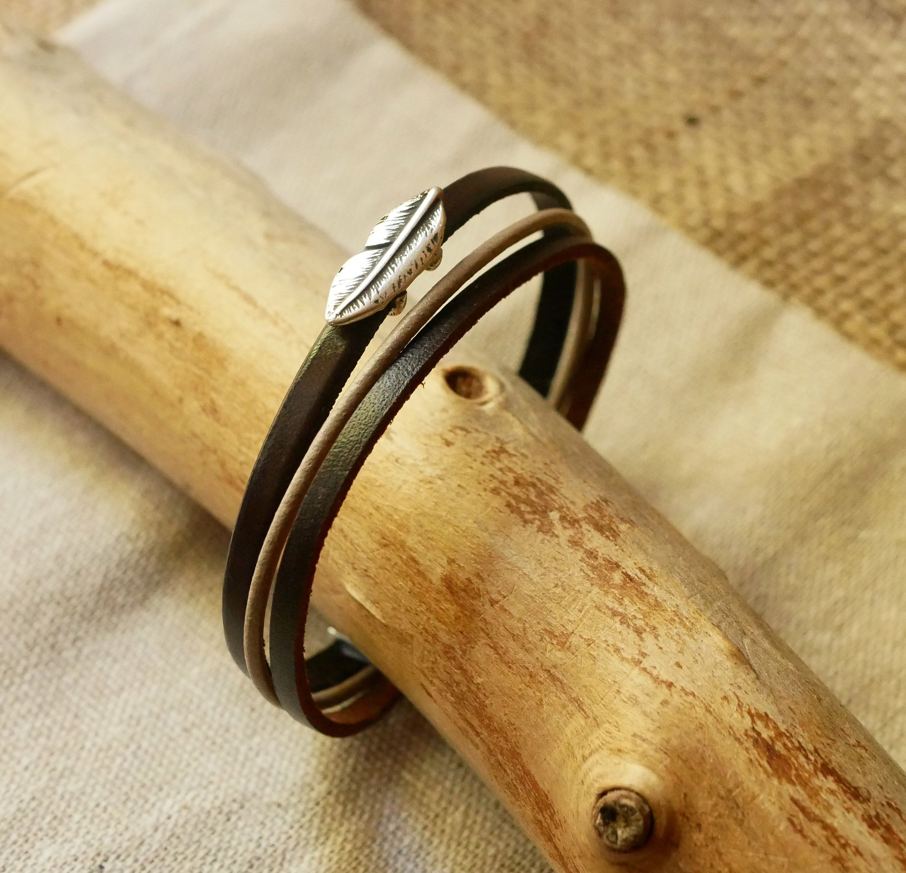 Bracelet homme manchette trio de cuirs vintage marron