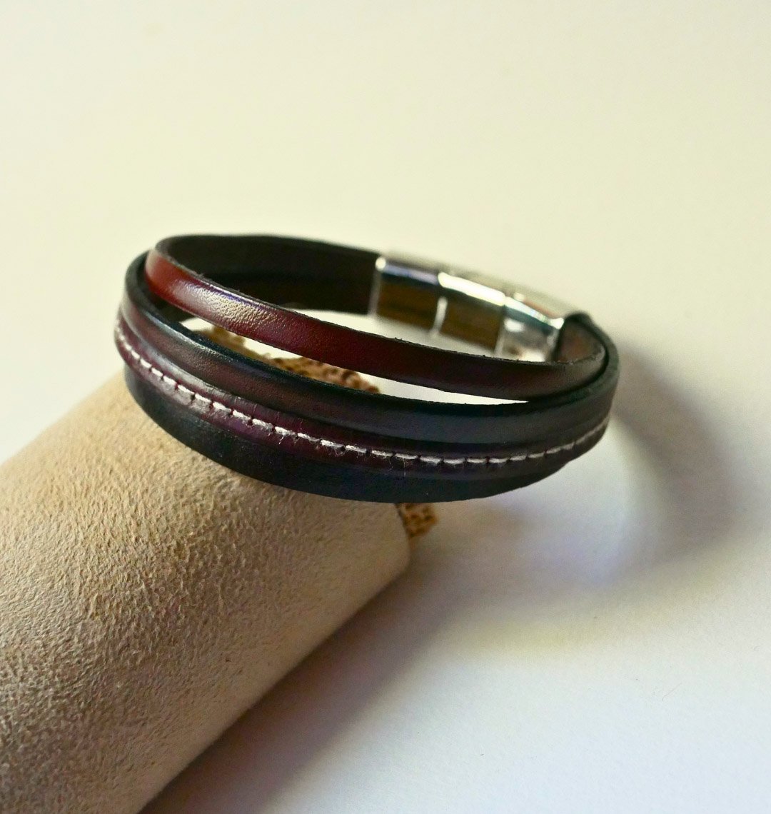 Bracelet manchette ajustable multi cuirs Marrons pour homme 