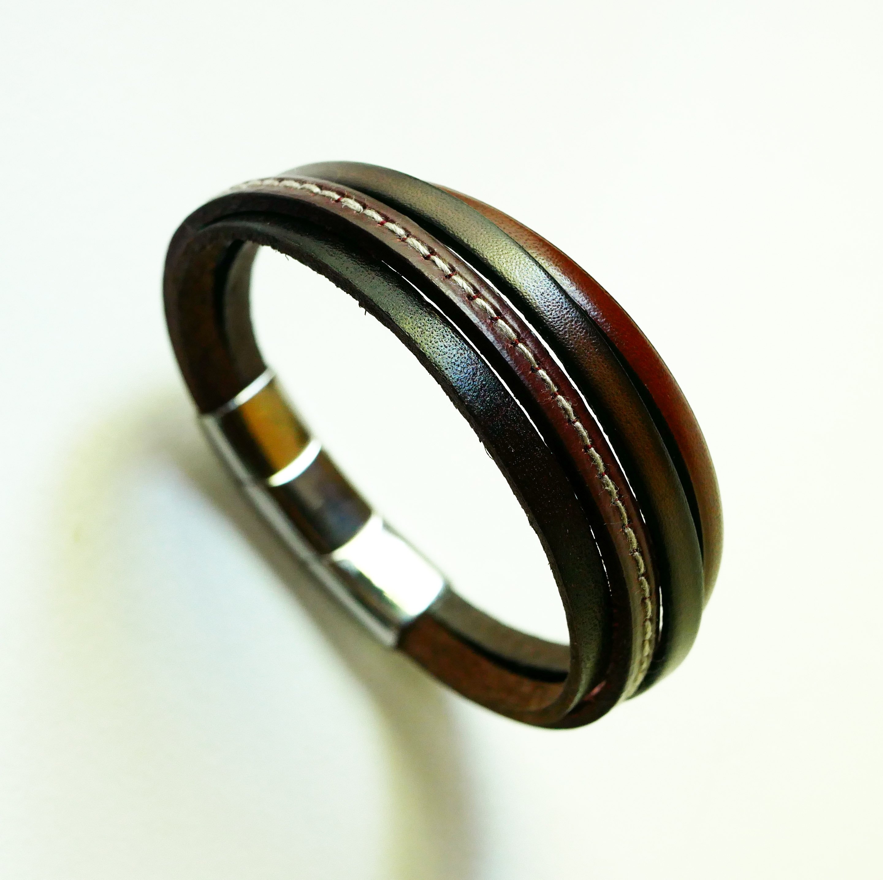 Bracelet manchette ajustable multi cuirs Marrons pour homme 