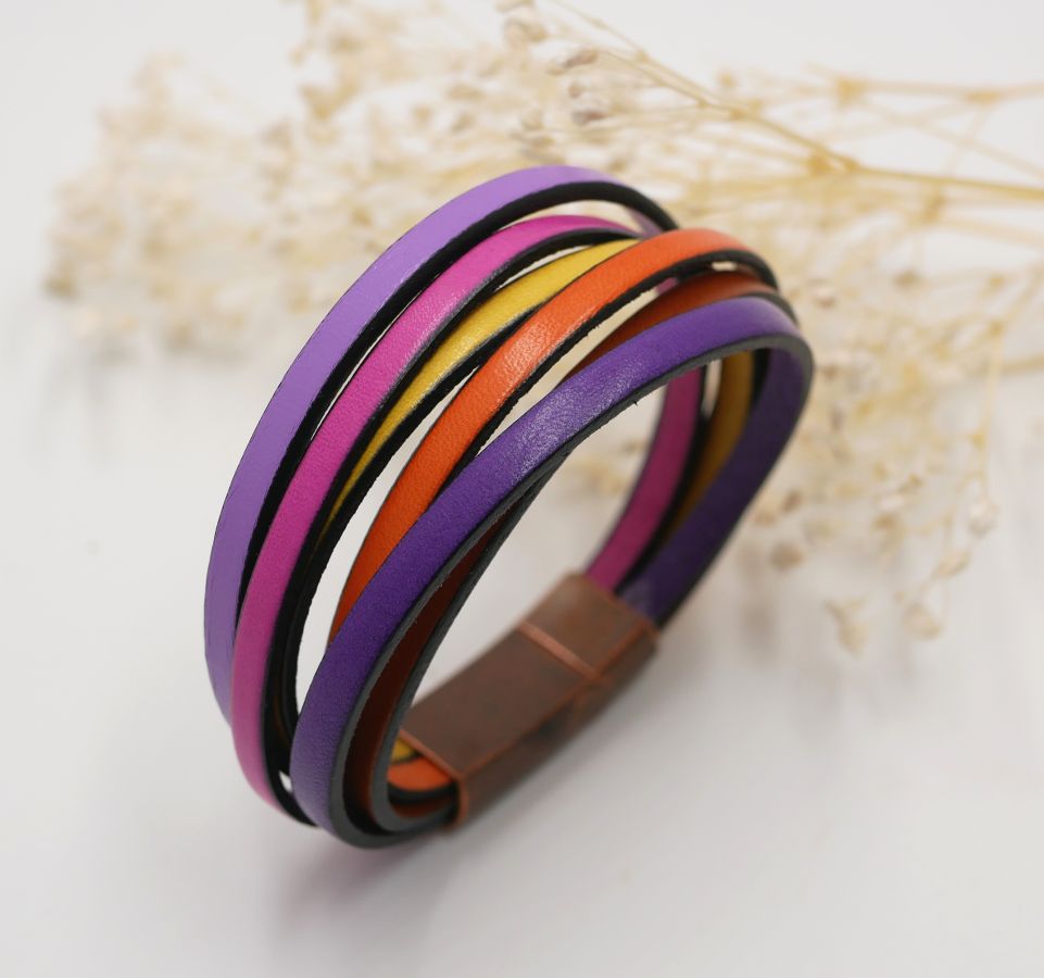 Bracelet manchette multi-cuirs coloris toniques