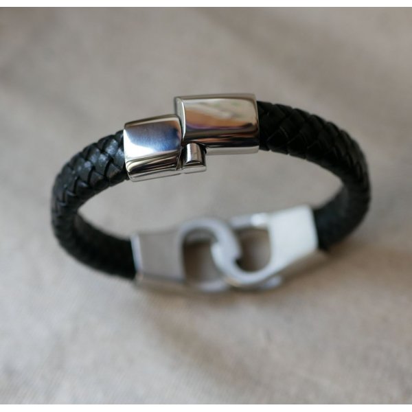 Bracelet menottes au cuir tressé couleur et taille au choix
