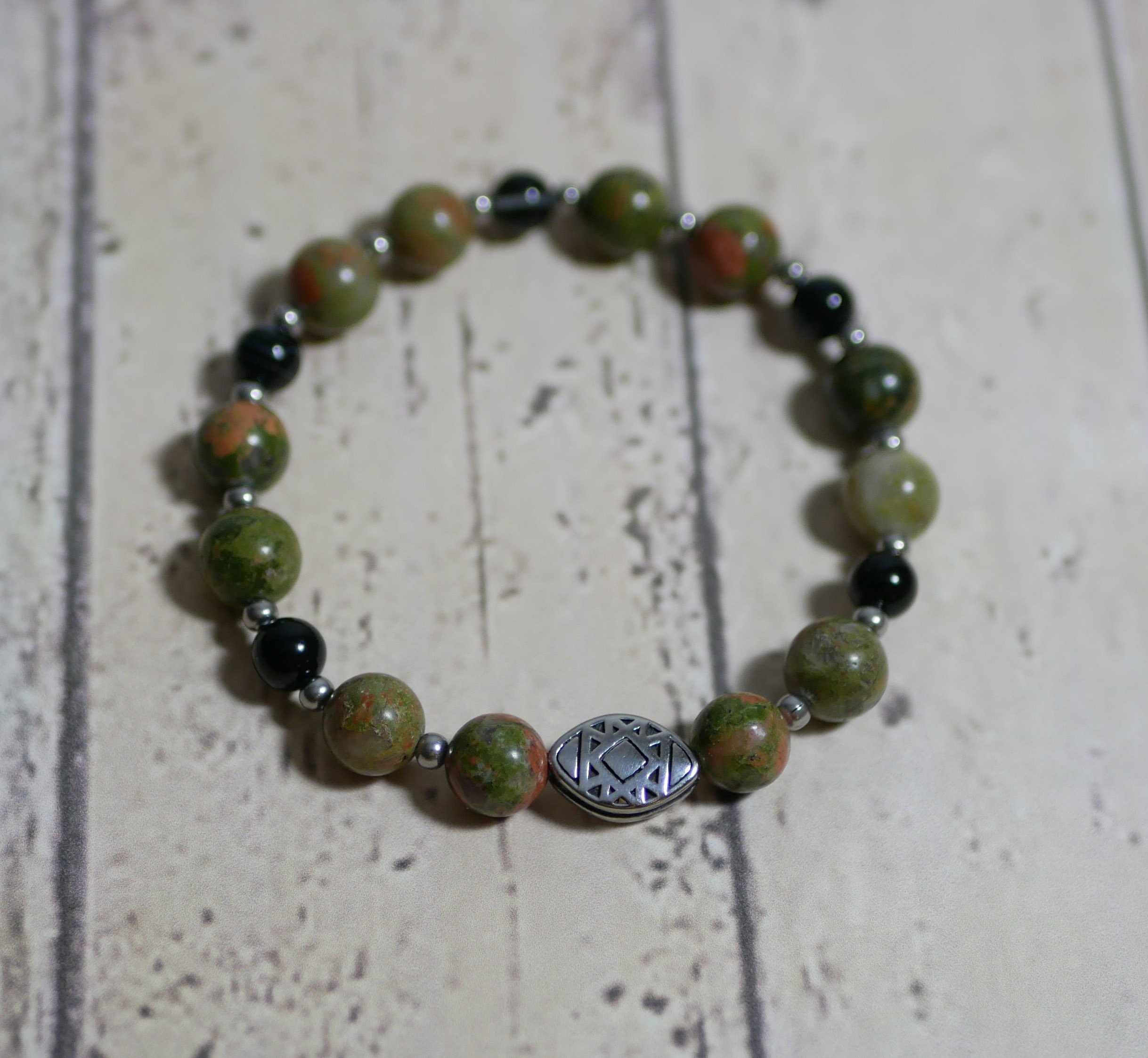 Bracelet perle oblongue acier et perles en pierre naturelle unakite 