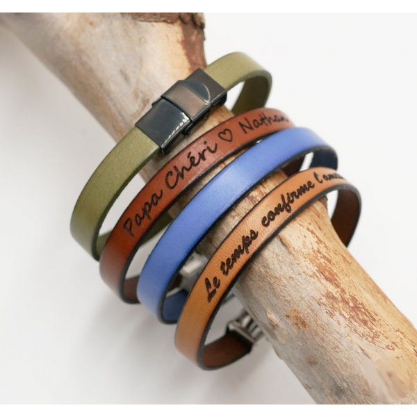 Bracelet r&eacute;glable en cuir au fermoir ajustable noir &agrave; personnaliser par gravure 