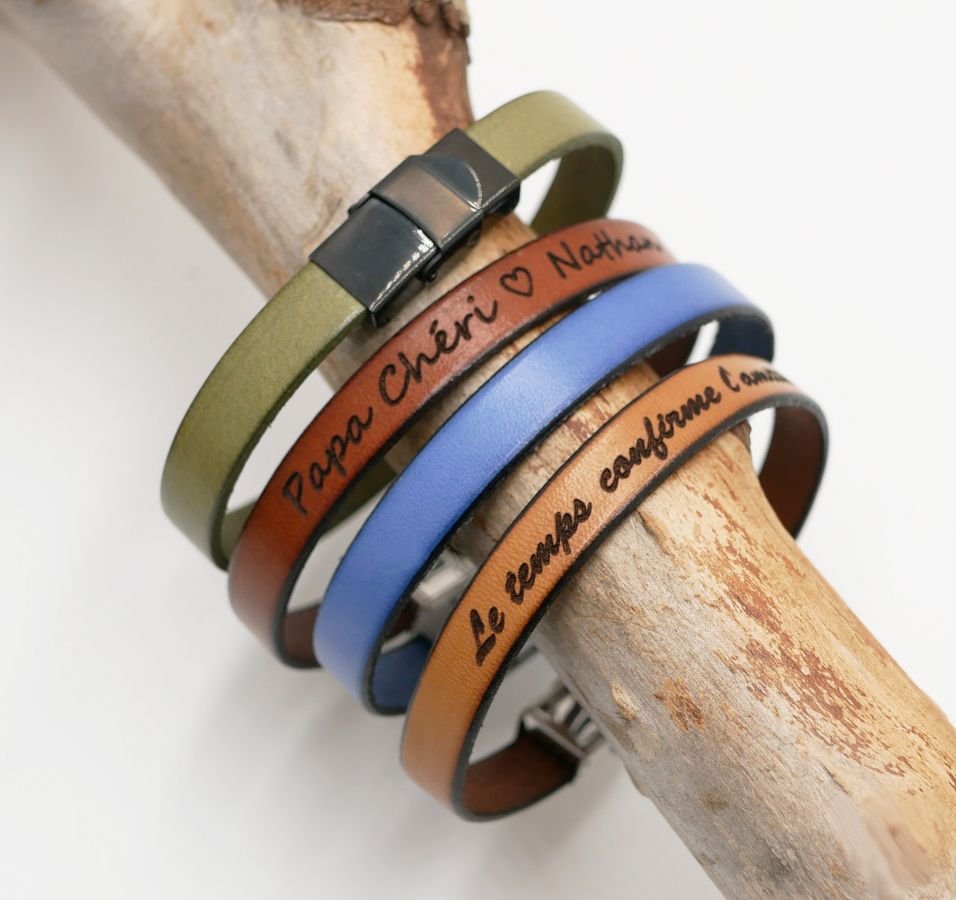 Bracelet réglable en cuir au fermoir ajustable noir à personnaliser par gravure 