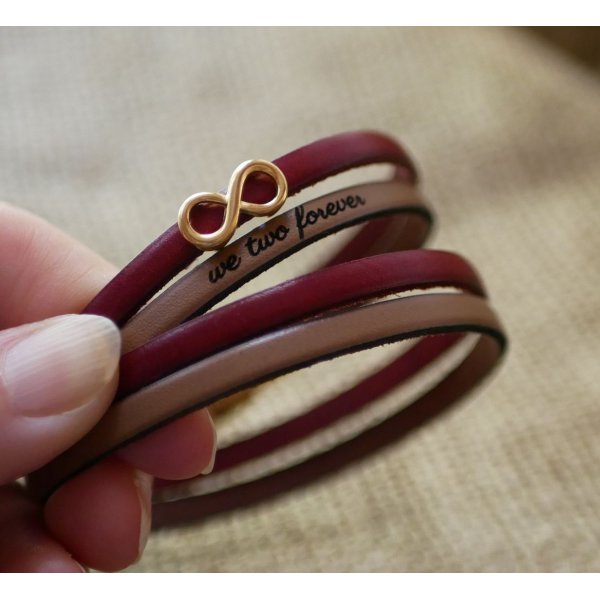 Bracelet symbole infini dor&eacute; cadeau Maman en 2 cuirs &agrave; personnaliser  