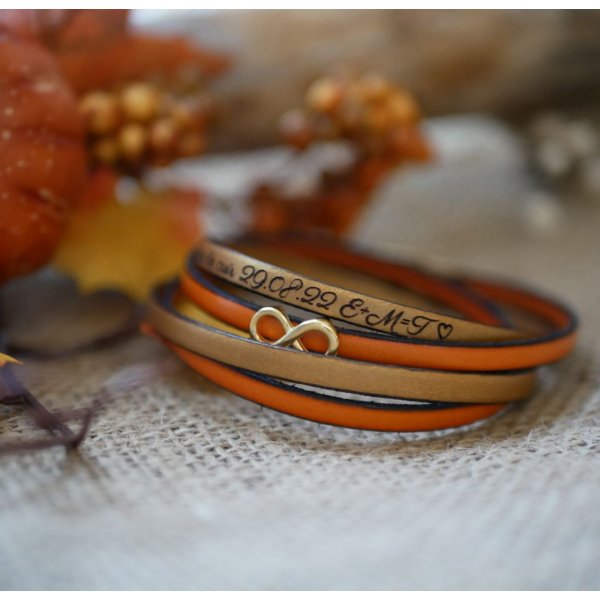 Bracelet symbole infini dor&eacute; cadeau Maman en 2 cuirs &agrave; personnaliser  