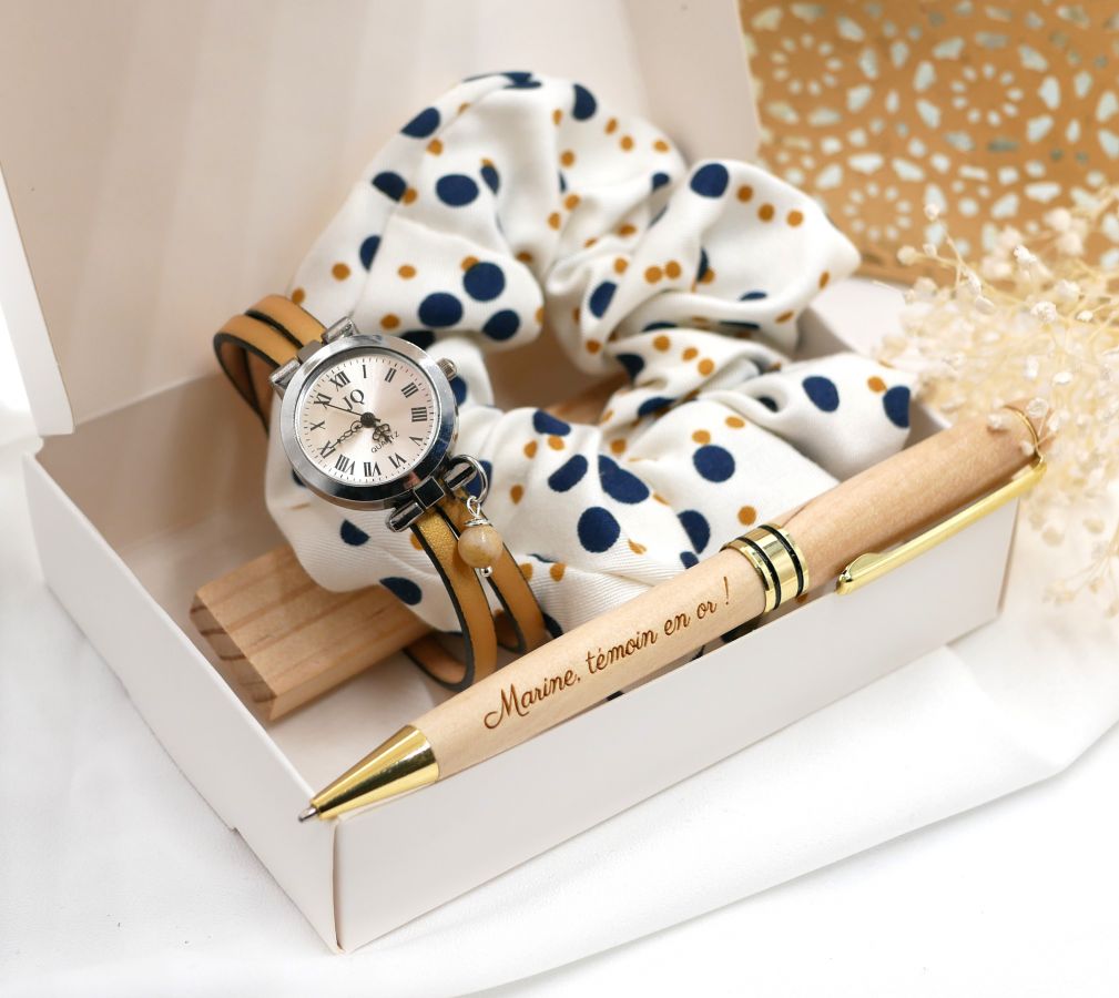 Coffret cadeau femme avec montre bracelet cuir + stylo bois gravé + chouchou assorti 