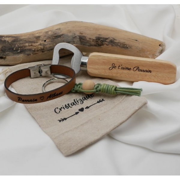 Pochette cadeau homme décapsuleur gravé+ bracelet cuir personnalisable + porte clé macramé 
