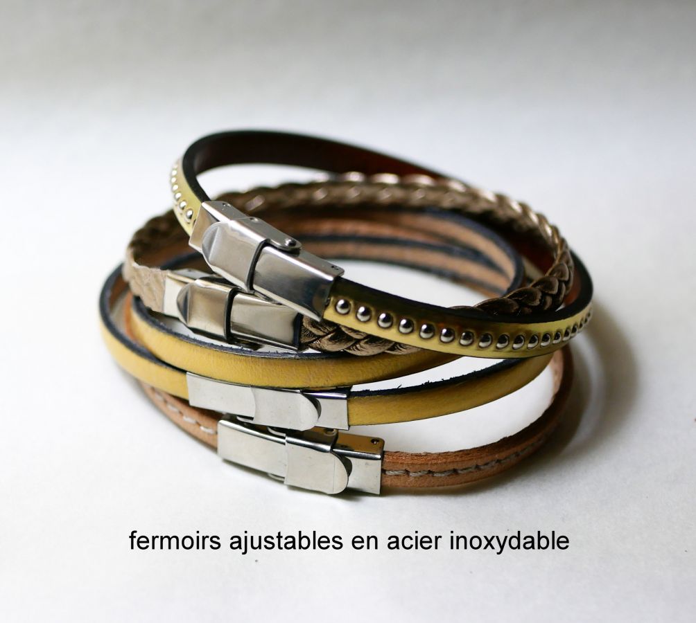 Ensemble de bracelets cuir à empiler personnalisables tons dorés et métallisés