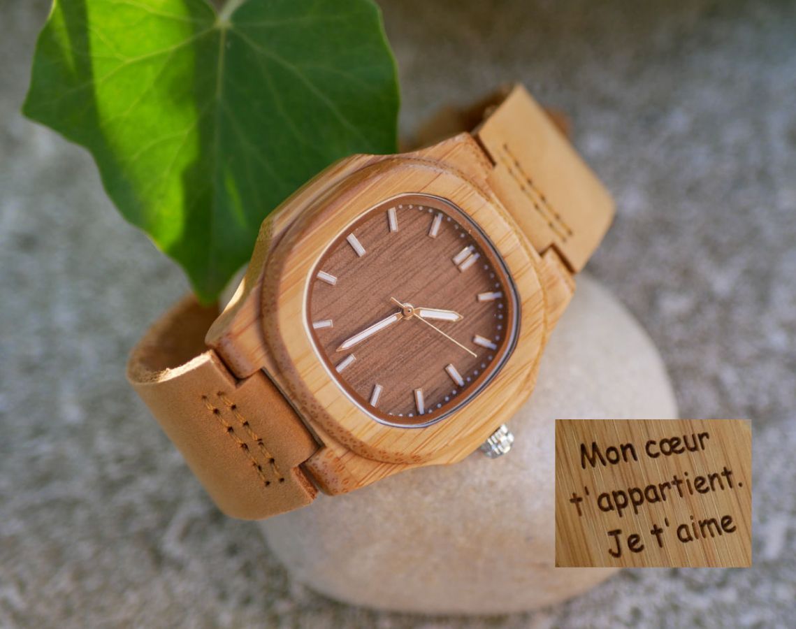 Montre en bois bambou carrée à graver pour femme ou homme - cuir marron