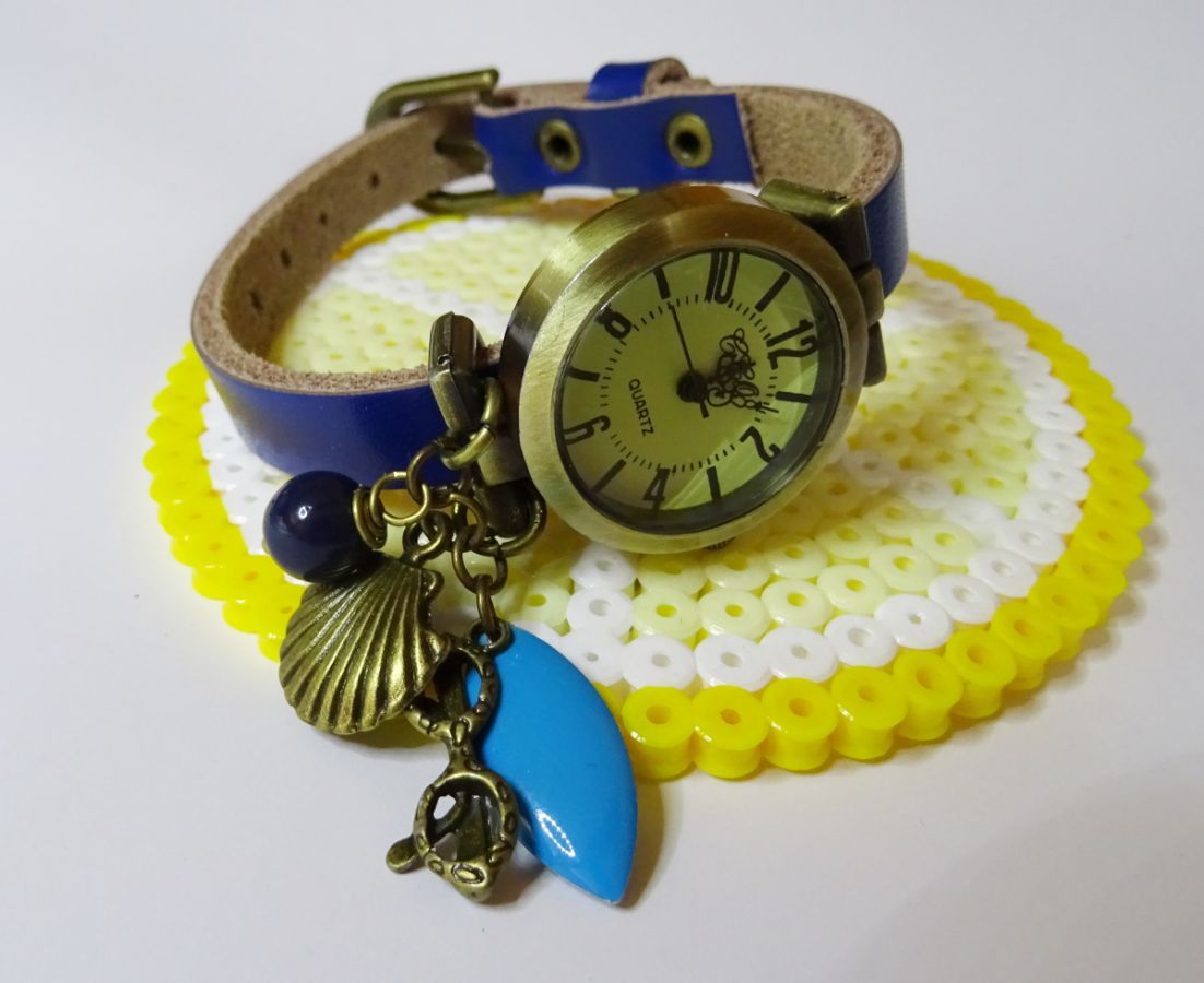 Montre bracelet cuir bleu 