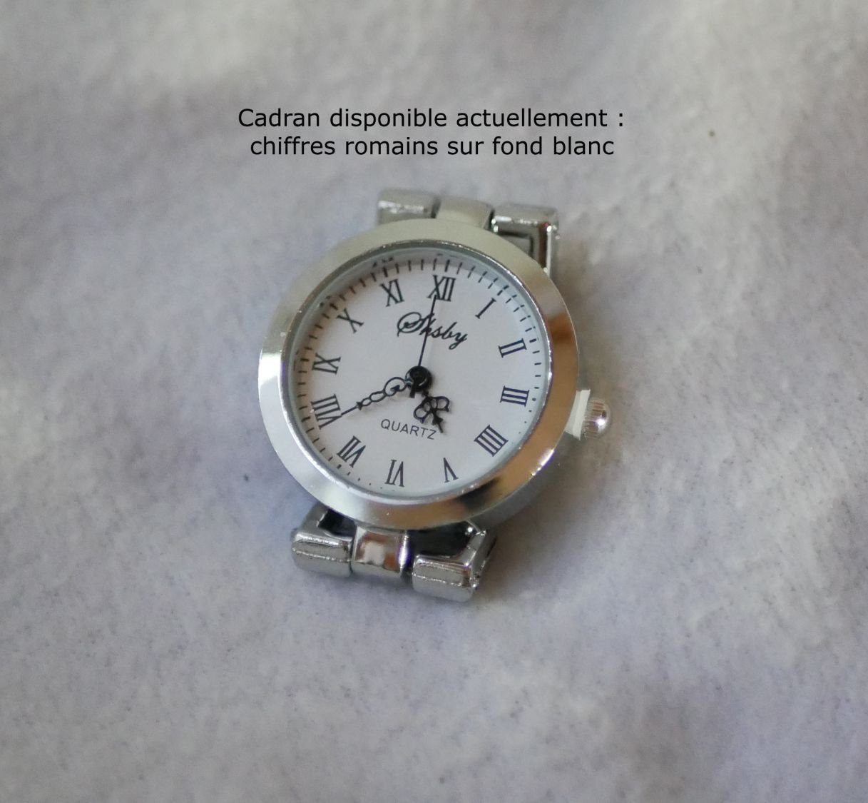 Montre bracelet cuir bleu surpîqûres blanches