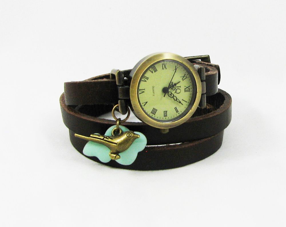 Montre bracelet cuir breloques Oiseau et Nuage