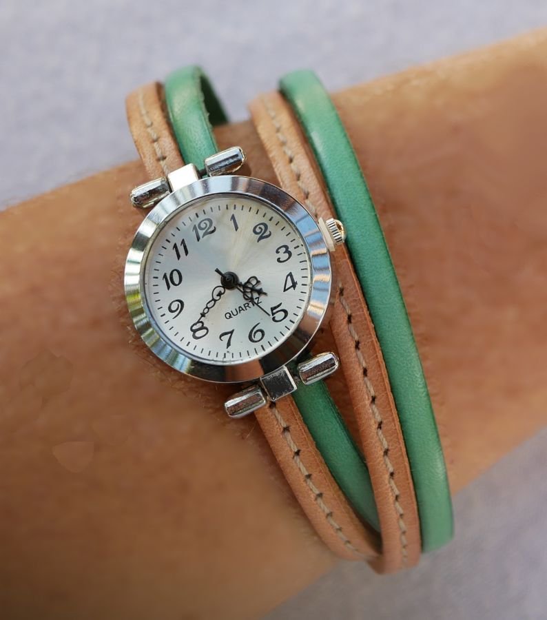 Montre bracelet double cuir surpiqûres Naturel et seconde couleur au choix à personnaliser 