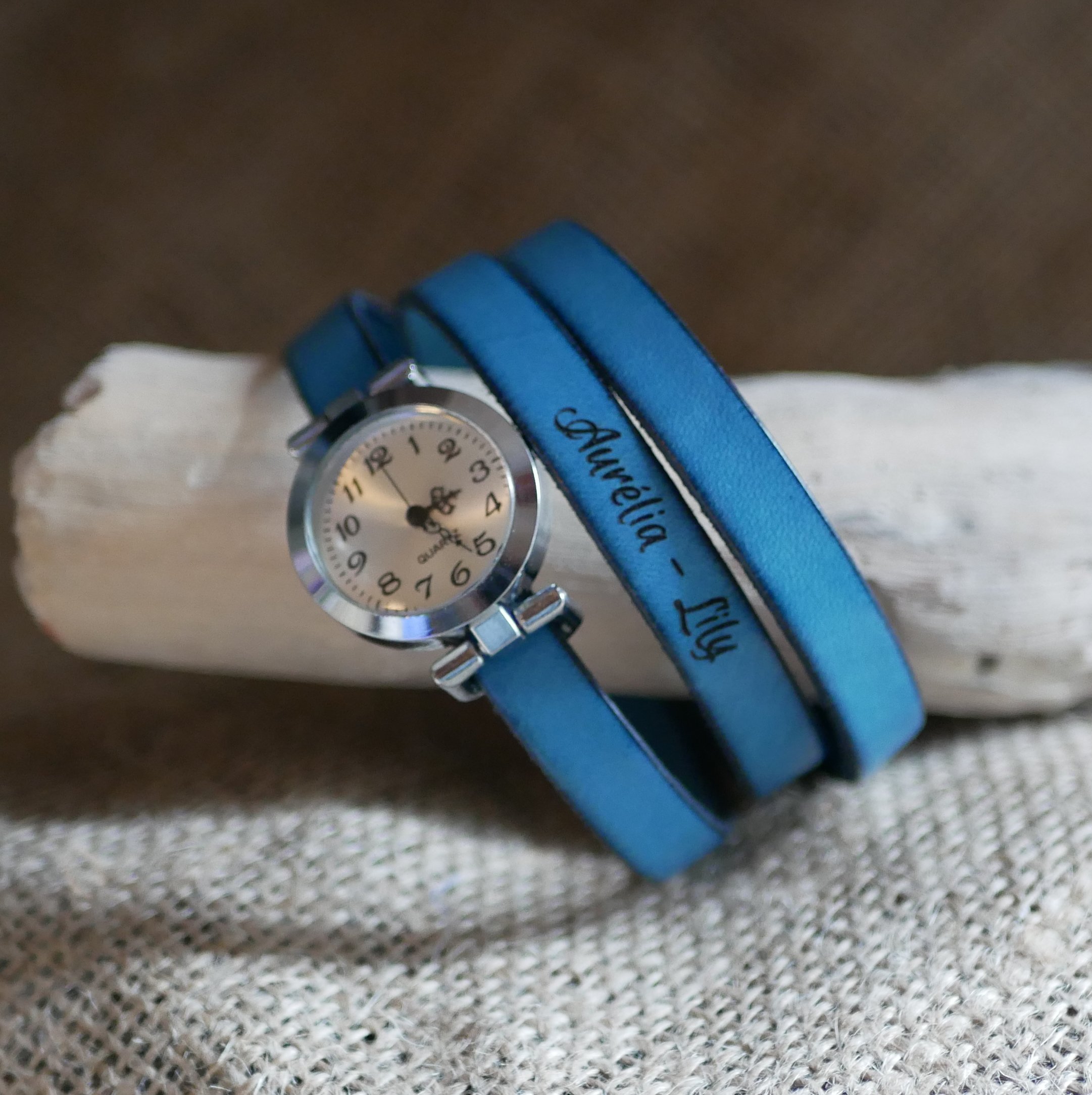 Montre bracelet multi tour personnalisable au cadran argent&eacute; 