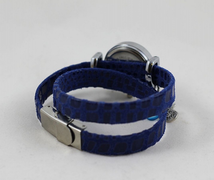 Montre bracelet su&eacute;dine bleu 2 tours cadran argent&eacute;