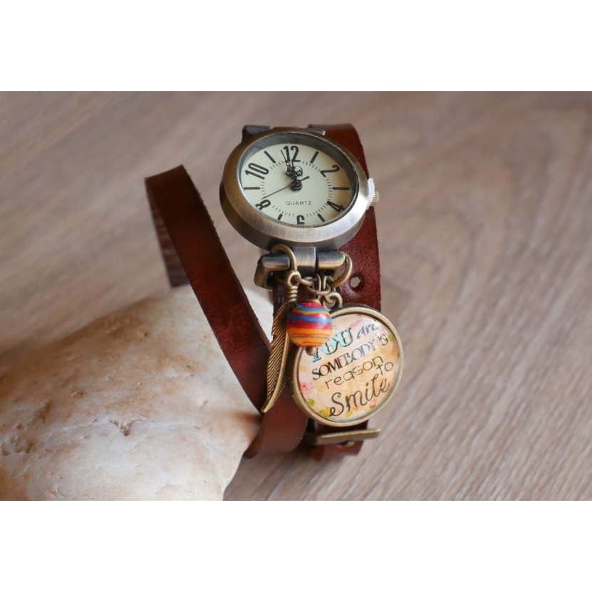Montre cabochon Smile bracelet cuir au choix