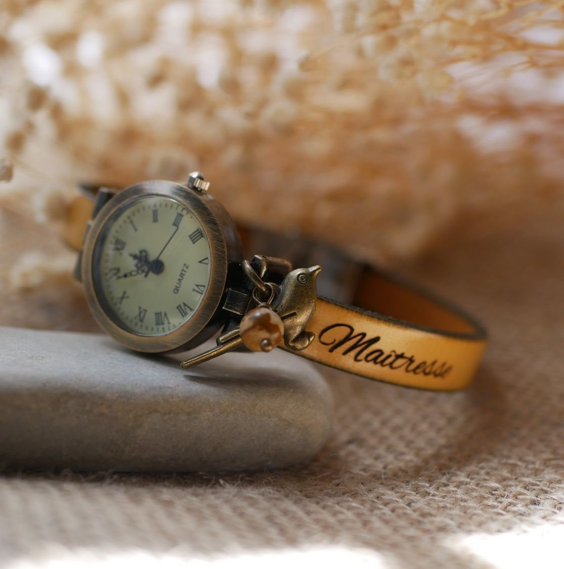 Montre cadran bronze bracelet cuir personnalisable